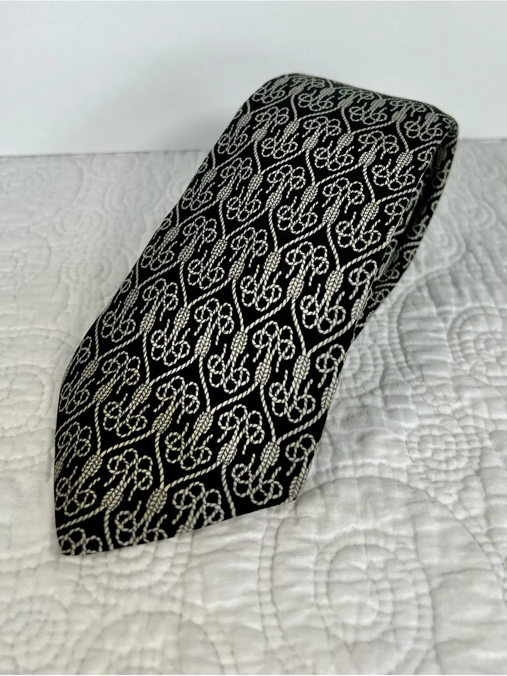 Vintage Hermes Silk Tie 694 OA Black White Equestrian Rope Knot Motif France